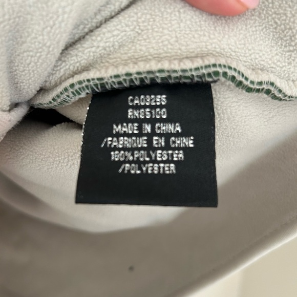 Green Women's Crew Neck Sweater - Picture 4 of 6